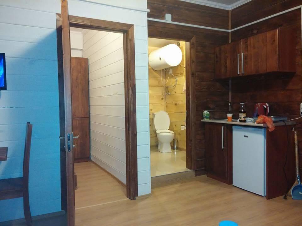 Hotel Mgzavrebi Bakuriani Exteriör bild